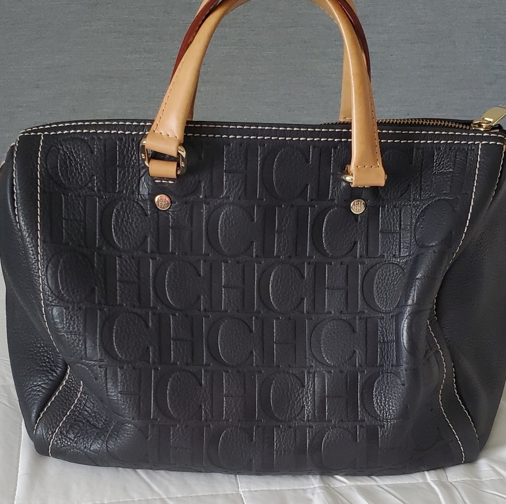 Andy, Carolina Herrera handbag